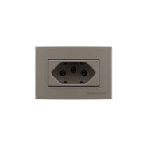 Placa Para Móveis 65x45 Com Tomada Margirius Sleek Colors 2p+t 20a Argila Argila
