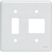 Placa Perlex Branca 4X4 (1 Saida+2 Saida) 23Pl12 Placa Perlex Branca 4X4 (1 Saida+2 Saida) 23Pl12