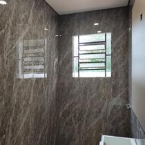 Placa Vinílica Marmorizada Decorativa Flexível Marmo Gris 2,44m x 1,22m 2,97m2 de cobertura