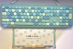 Planner Semanal Teclado - Coleção Tons de Inspiração 2025 Planner Semanal Teclado - Coleção Tons de Inspiração 2025