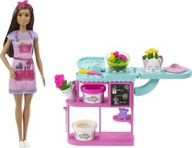 Playset Barbie Florista com Boneca Morena - Estação de Flores, Massas, Moldes e Vasos - Brinquedo para Crianças a partir de 3 Anos