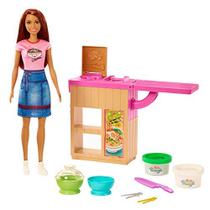 Playset Barbie Noodle Bar com Boneca Morena - Interativo