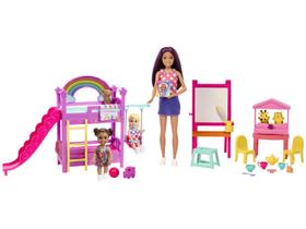 Playset Barbie Skipper Dia de Cuidado Mattel - 23 Peças