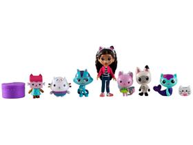 Playset Gabbys Dollhouse Conjunto Deluxe - Sunny Brinquedos 8 Peças Playset Gabbys Dollhouse Conjunto Deluxe - Sunny Brinquedos 8 Peças