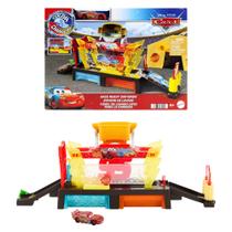 Playset Mattel Disney Pixar Cars Color Changers - Lava-rápido