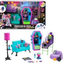 Playset Monster High Student Lounge com móveis e animais de estimação