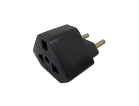Plug Adaptador de Tomada Preto 20A Universal Plug Adaptador de Tomada Preto 20A Universal