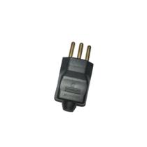 Plug Macho 2P+T preto 20A Alumbra
