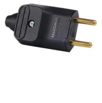 Plugue macho 2p 20a pt c/ prensa cabo margirius