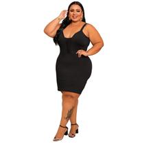 PLUS SIZE Vestido curto preto básico decote profundo V em tule