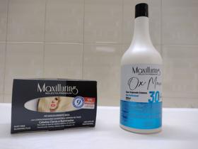 Pó descolorante azul + água oxigenada 30 volumes Pó descolorante azul + água oxigenada 30 volumes