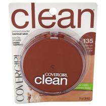 Pó prensado COVERGIRL Clean 135 Medium Light