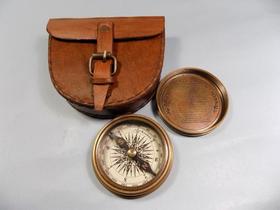 Pocket Compass THOR INSTRUMENTS em estilo vintage com estojo de couro