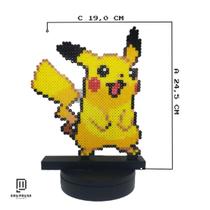 Pokémon Pikachu Grande em Píxel - Pixel Art com Miçangas - Decoração Nerd.