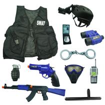 Policial finge usar uniforme para crianças Policial finge usar uniforme para crianças