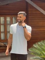 Polo Masculina Piquet Branca com Elastano Etiqueta Bordada
