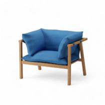 Poltrona Agni Estrutura Amêndoa Tecido Acquablock Azul - 77059 Poltrona Agni Estrutura Amêndoa Tecido Acquablock Azul - 77059