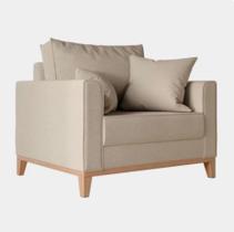 Poltrona Beny com Base em Madeira Linho bege Ideal Moveis acompanha 2 almofadas