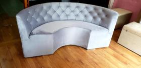 Poltrona booth meia lua u 1,80cm veludo cinza capitone costurado