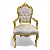 Poltrona Clássica Bege com Dourado A:109 L:60 P:65cm Poltrona Clássica Bege com Dourado A:109 L:60 P:65cm