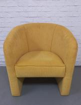 Poltrona de Chenille cor Mostarda Poltrona de Chenille cor Mostarda