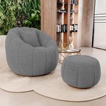 Poltrona Decorativa Concha Fixa com Puff Estilo Abóbora Shell Bouclê Cinza Escuro - Desk Design