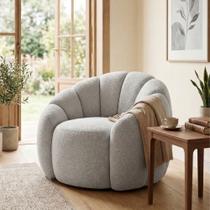 Poltrona Decorativa Curva Orgânica Serena Bouclê Cinza Claro - Montanari s Decor