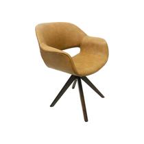 Poltrona Decorativa Eduarda cor Caramelo Base madeira - Poltronas do Sul