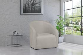 Poltrona Decorativa Julia Veludo Marfim - LM DECOR