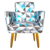 Poltrona Decorativa Nina Pés Palito Triangulo Azul Rodapé