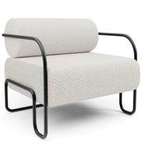 Poltrona Decorativa Pés Industrial Moscou L02 Bouclê Cru - Lyam Decor