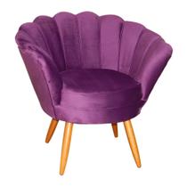 Poltrona Decorativa Pétala Veludo Roxo Pés Madeira Mz Decor Poltrona Decorativa Pétala Veludo Roxo Pés Madeira Mz Decor