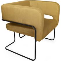 Poltrona Decorativa Scarlett Base Aço Preto Veludo Amarelo - Nexta Casa