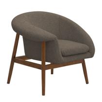Poltrona Decorativa Yumi Base Madeira Braço Direito Bouclé Marrom - Nexta Casa Poltrona Decorativa Yumi Base Madeira Braço Direito Bouclé Marrom - Nexta Casa
