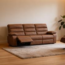 Poltrona do Papai Reclinável Cinema 3 Lugares 233cm Manila K01 material sintético Camel - Lyam Decor Poltrona do Papai Reclinável Cinema 3 Lugares 233cm Manila K01 material sintético Camel - Lyam Decor