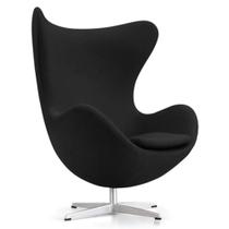 Poltrona Egg em Tecido Suede