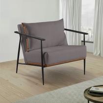 Poltrona em Estrutura de Metal, Estofada e Almofada Inclusa Ferco