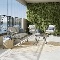 Poltrona Externa 79cm Base em Aço Estofado Resistente à Água