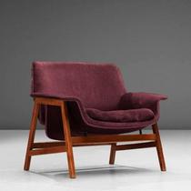 Poltrona Frattini Base Tabaco em material ecológico ou Natural e Tecido Várias Cores - Datelli Design