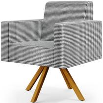 Poltrona Giratória Sala de Estar Base de Madeira Helô L02 Pied Poule - Lyam Decor Poltrona Giratória Sala de Estar Base de Madeira Helô L02 Pied Poule - Lyam Decor