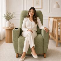 Poltrona Isabella Luxo Amamentação Premium com Puff e Balanço Conforto Sofisticado Boucle Poltrona Isabella Luxo Amamentação Premium com Puff e Balanço Conforto Sofisticado Boucle