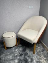 Poltrona Lua material sintético Caramelo Bouclê - Leo Decor