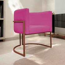 Poltrona Luna Decorativa Para Sala Tecido Sintético Cores Base de Ferro Bronze