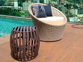 Poltrona + Mesa Puff Para Área Externa Jardim Varanda Sacada