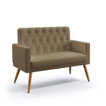 Poltrona Namoradeira Decorativa Estofada para Sala de Estar Vega com Rodapé e Botões Capitonê Sued Capuccino Aradecor
