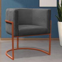 Poltrona Reforçadas Decorativa Sala de Estar Carla Base Ferro Bronze Suede