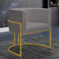 Poltrona Reforçadas Decorativa Sala Nayara Base Ferro Dourada Suede