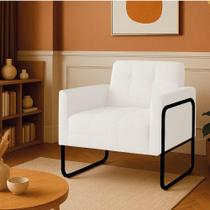 Poltrona Sala Industrial Alta Tubo Preto Elisa Bouclê D03 - D'rossi Cor Off White Poltrona Sala Industrial Alta Tubo Preto Elisa Bouclê D03 - D'rossi Cor Off White