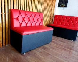 Poltrona sofá booth 1,10 cm vermelho base preto capitone a mão sku232