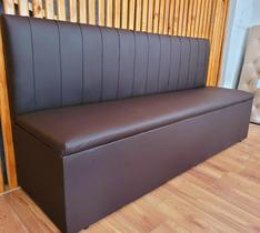 Poltrona sofá booth escritório 1,10 marrom comercial